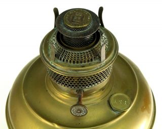 Antique c.  1894 BRADLEY & HUBBARD B&H Brass Kerosene Oil Lamp 2