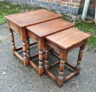 Vintage Titchmarsh & Goodwin Solid Country Oak Nest Of 3 Tables