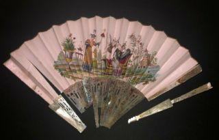Antique French Carved Mother Of Pearl Painted Chinoiseries Chinese Scene Fan