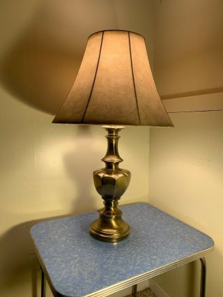 Vintage Mid Century Stiffel Heavy Brass 3 - Way Table Lamp W/ Beige Lined Shade