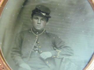 Young Civil War Soldier Tintype Photograph In Patriotic Mat & Case