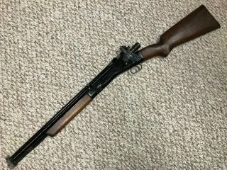 Vintage Crosman Model 101 Pellet Gun Air Rifle.  22