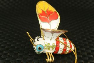 Ancient Art Chinese Old Cloisonne Hand Carved Bee Statue Pendant Netsuke Gift