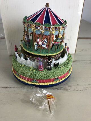 The Carousel Comes To Town 1997 Music Box Liberty Falls