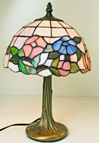 15 " Tall Table Lamp With Blue & Pink Floral Stained Glass Shade/ Metal Base