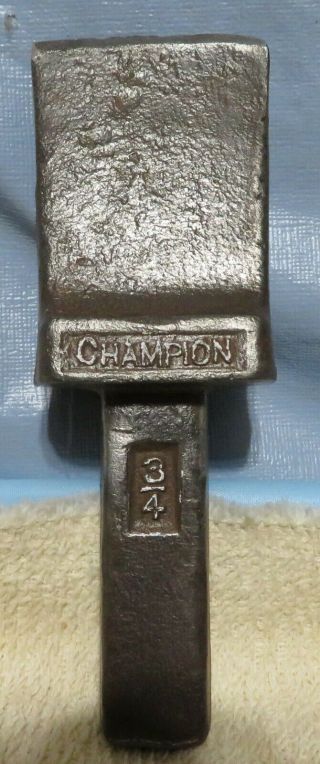 Vintage Champion Cutting Hardy 1 1/2 " Edge 3/4 " Tang Old Anvil Blacksmith Tool