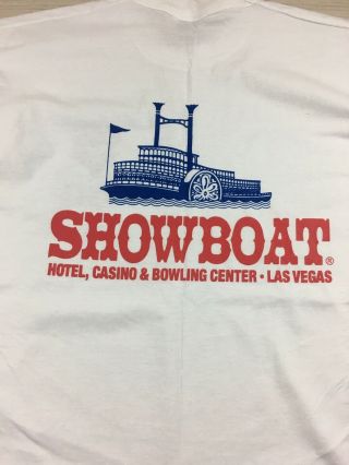 Vintage T Shirt Showboat Hotel Casino Las Vegas Size Xxlarge White