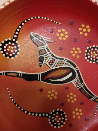 Karnu Art Authentic Aboriginal Art Kangaroo Plate - Dots 2
