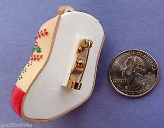 Hallmark PIN Christmas Vintage WIND UP CAT Stocking POP UP Holiday Brooch 2