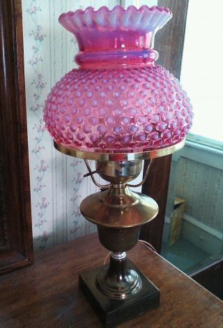 Vtg Hobnail Pink Glass And Brass Table Lamp