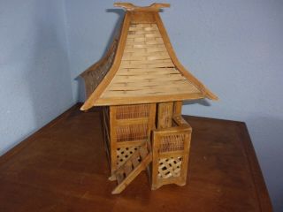 Vintage Bamboo Tiki Hut (lamp Base)