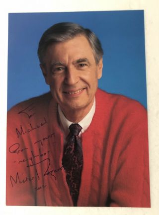 Signed 5 X 7 Photo Of Mr.  Rogers Mister Fred Rogers Pbs Kids Autograph
