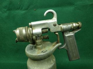 vintage/antique DeVilbiss Type AV paint spray gun w/type KN - series 50 cup 3