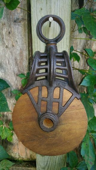 Antique Cast Iron Myers Barn Rope Pulley - An Old Rustic Hay Barn Primitive