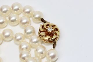 A Vintage Quality 18ct Gold Double Sided Diamond Clasp Cultured Pearl Necklace 2
