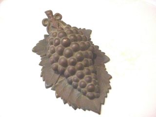 Antique Victorian Grape & Leaf Paper Letter Clip J & E Ratcliff Birmingham