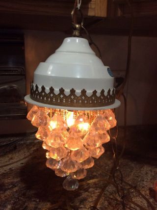 Sm Vintage 60’s Hanging Revolving Light Lamp W/crystals,  Swag Chain,  So Cute