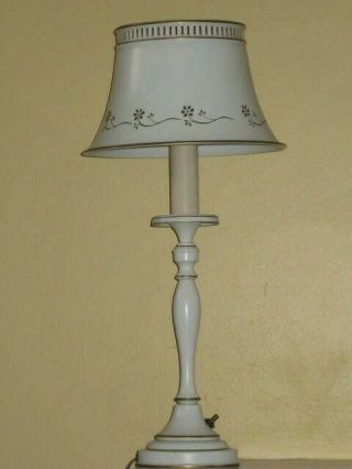 Vintage Mid Century White Metal Tole Table Lamp Painted Toleware 19 "