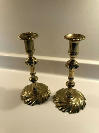 Two Virginia Metalcrafters Swirl Base Candlesticks Colonial Williamsburg Cw16 - 10