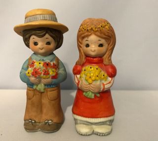 Vintage 1979 Figurines Lucy Rigg Flowers Set Of Boy And Girl J23