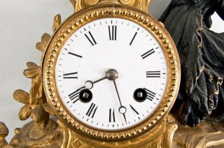 French gilt bronze figural mantel clock @ 1870 3