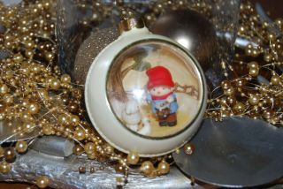 Vintage Hallmark Little Drummer Boy 1980 Shadowbox Globe Christmas Ornament 2