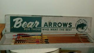 Vintage Estate Box Of 12 Wood Bear Arrows X - 300