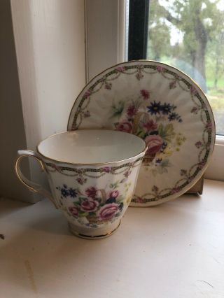 Duchess Fine Bone China Tea Cup & Saucer Set England Floral