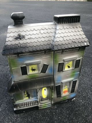Vintage Halloween Haunted House Don Featherstone Blow Mold Union Products Lights