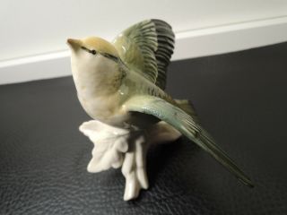 Karl Ens Volkstedt Germany Bird Vintage Handpainted Porcelain Figurine