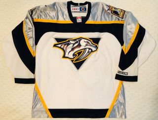 Nashville Predators Vintage Nhl Ccm Hockey Jersey - White - Size L