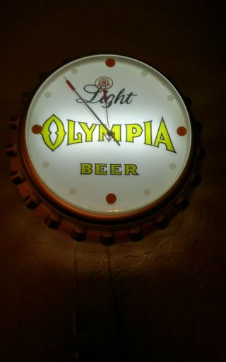 Vintage Olympia Beer Light Up Electric Advertising Clock Great Keeps Time