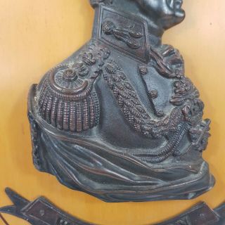 Vintage Bronze Portrait Profile Bust Of The Duke Of Wellington With Wooden Back 3