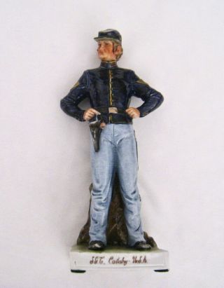 Vintage Antique Porcelain Calvary U.  S.  A.  Civil War Soldier Figurine 7 1/2 " Tall