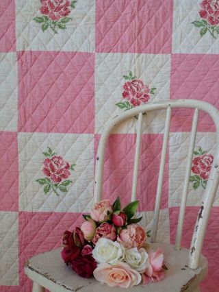 Romantic Cottage Roses Vintage 30s Pink & White Embroidered QUILT 89x66 