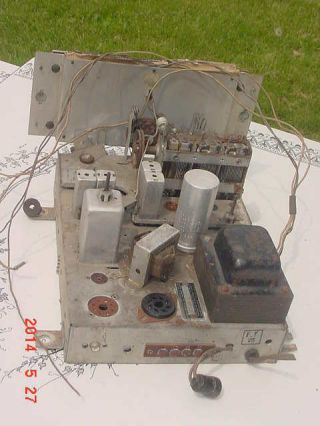Vintage 1951 Sears Silvertone Model 69 AM/FM Tube Stereo Radio Receiver 100.  201 2