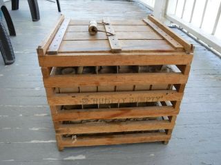 Antique Wooden Egg Carrier Crate Sliding Top & Handle Humpty Dumpty Owosso Mi