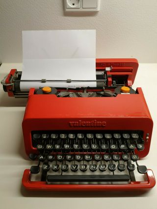 Olivetti Valentine Vintage Red Typewriter In Case Barcelona Spain 1970s