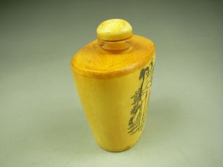 Rare Antique Chinese Hand - carved Cattle Bone snuff bottle Men and women 0604 3