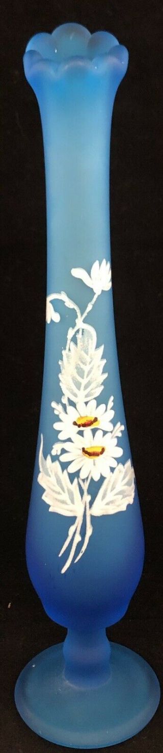 Vintage Westmoreland Satin Blue Bud Vase Hand White Flowers Daisies Floral