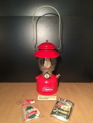 Vintage Coleman Gas Lantern Model 200a195