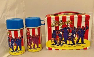 Vintage 1971 The Harlem Globetrotters Lunchbox And 2 Thermoses Variation