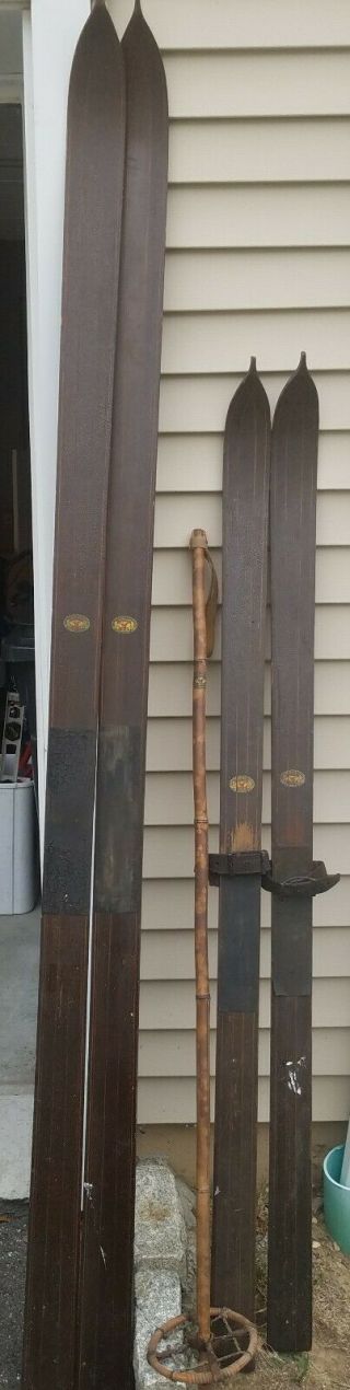 2 Pair Antique Wooden Northland Snow Skis 90 " 7 1/2 Pine & 65 " W/points,  Pole