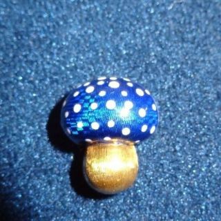 Solid Gold Vintage Mid - Century Blue Enamel Brooch / Pin Mushroom Design