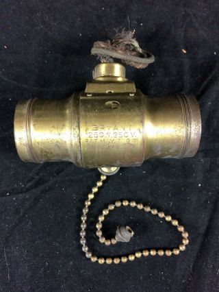 Vintage Bryant Double 2 - Way Brass Table Lamp Socket 1907 Patent Acorn Pull Chain
