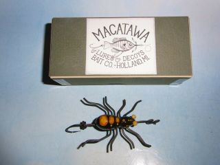 Scarce Vintage Michigan Spider Fishing Lure & Box / Macatawa Bait Company