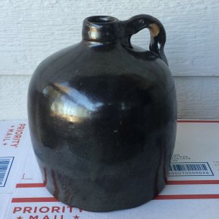 Antique Half 1/2 Gallon Brown Glaze Stoneware Beehive Whiskey Jug Handle Crock