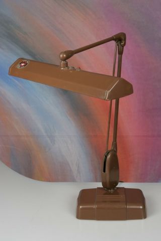 Vtg Dazor 1958 Adjustable Retro Desk Light Industrial Drafting Lamp Mid Century