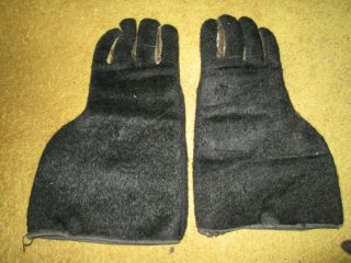 Antique Bear Skin Stagecoach Gauntlet Gloves Fur Trade