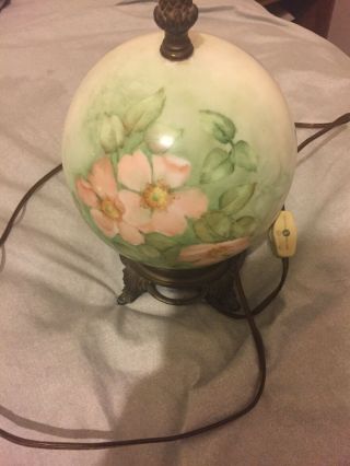Vintage Parlor Globe Table Lamp Gone With The Wind